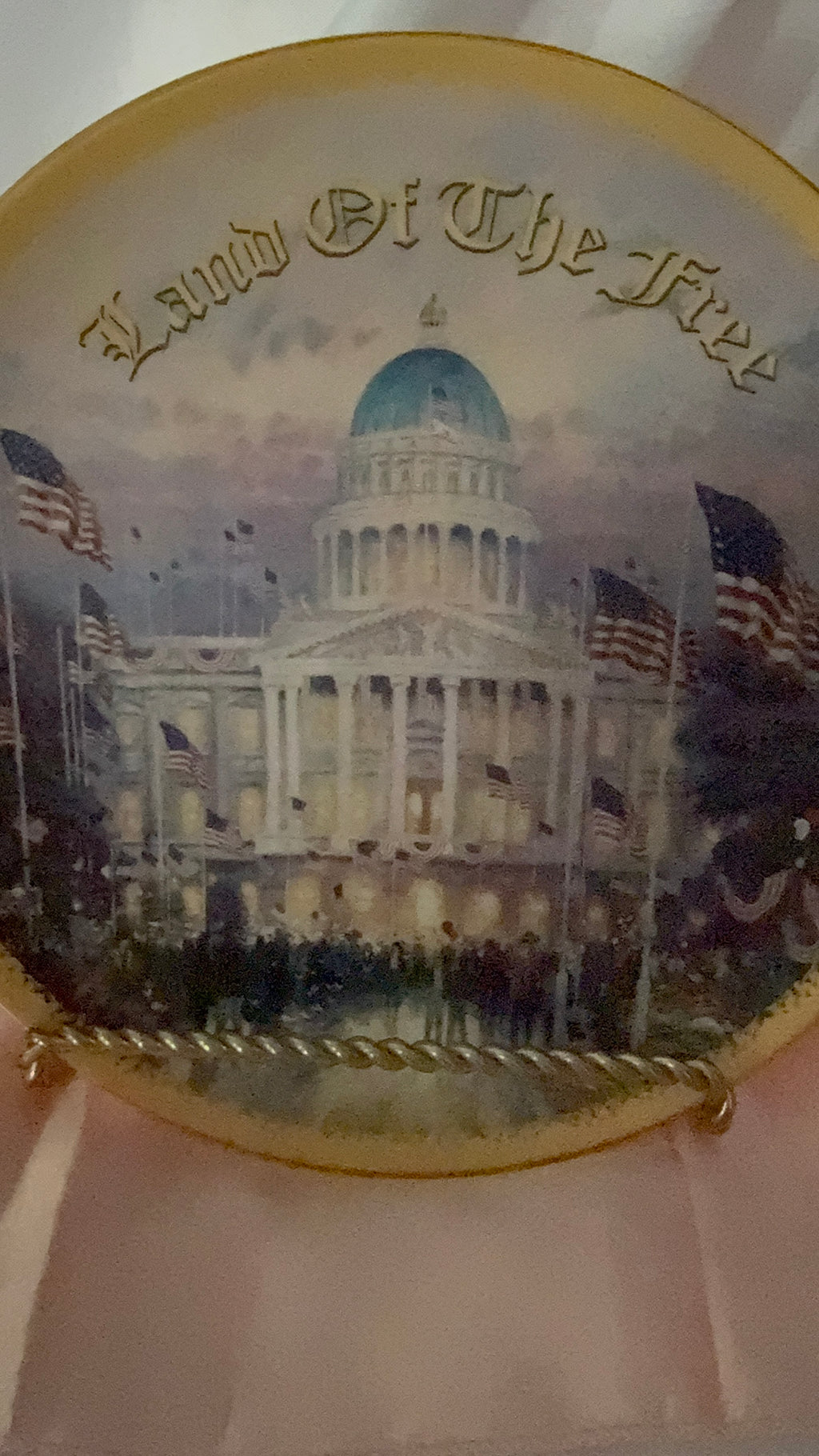 FLAGS OVER THE CAPITOL collector plate THOMAS KINKADE God Bless America Collection