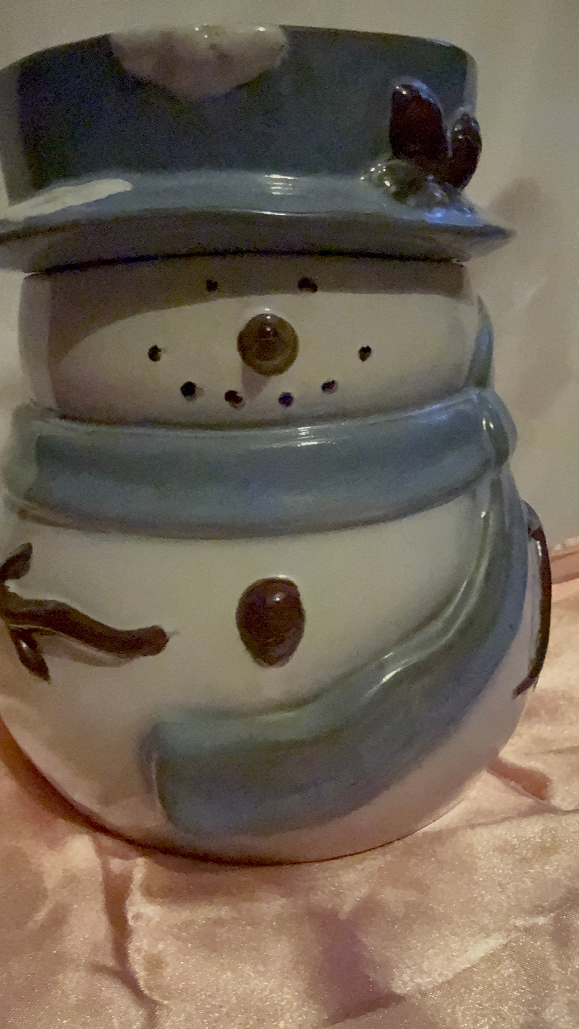 Vintage Ceramic Snowman Lidded Decorative Storage Jar Canister Glossy White Blue