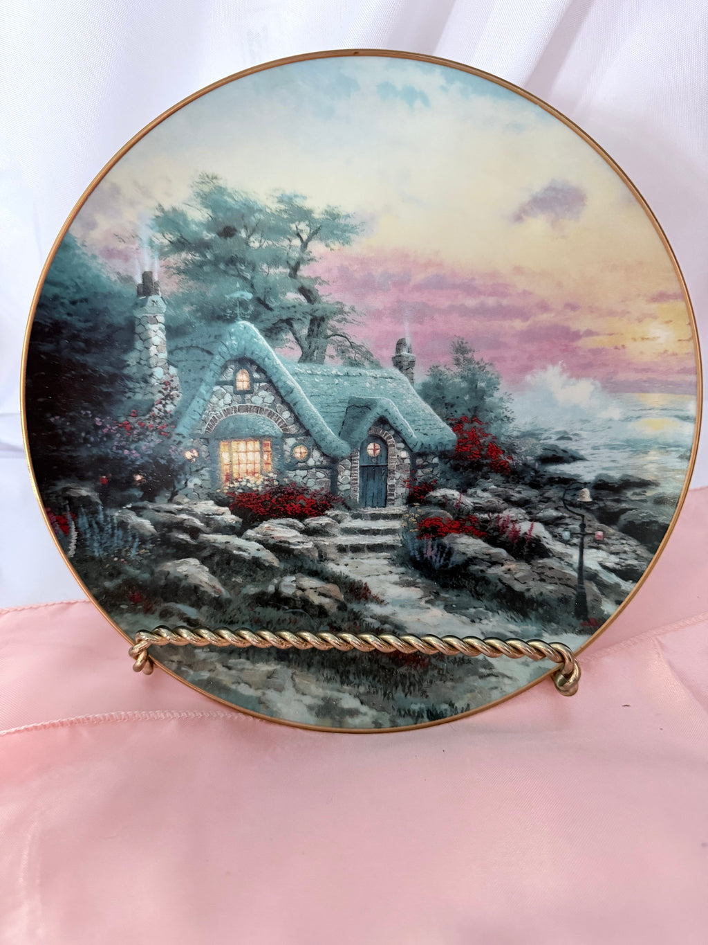 SEASIDE COTTAGE collector plate THOMAS KINKADE Enchanted Cottages