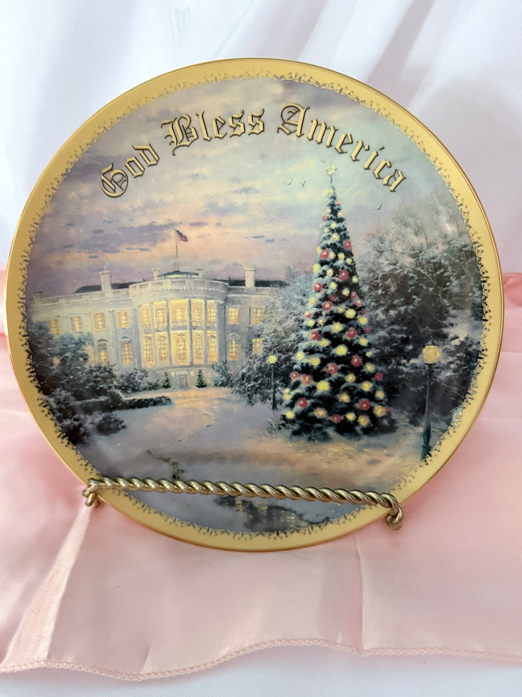 LIGHTS OF LIBERTY collector plate THOMAS KINKADE God Bless America Collection