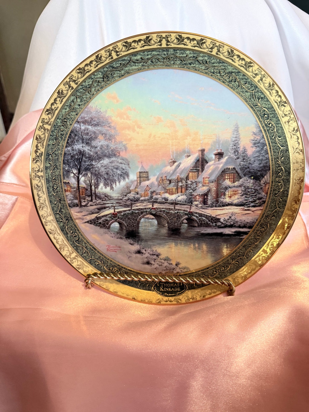 Bradford Exchange Thomas Kinkade - Cobblestone Christmas Limited Plate 2005